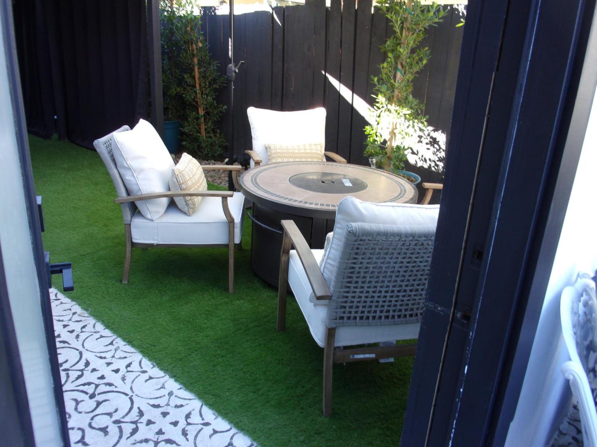 Updated Dwntwn 2Bd Twnhse W/Hot Tub& Private Patio بالم سبرينغس المظهر الخارجي الصورة